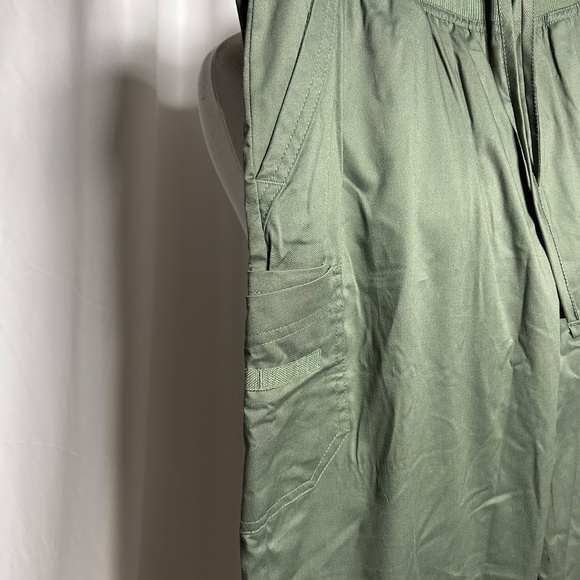 NWT ARMY GREEN BUTTER-SOFT STRETCH JOGGER PANTS - PETITE LARGE - Picture 3 of 5